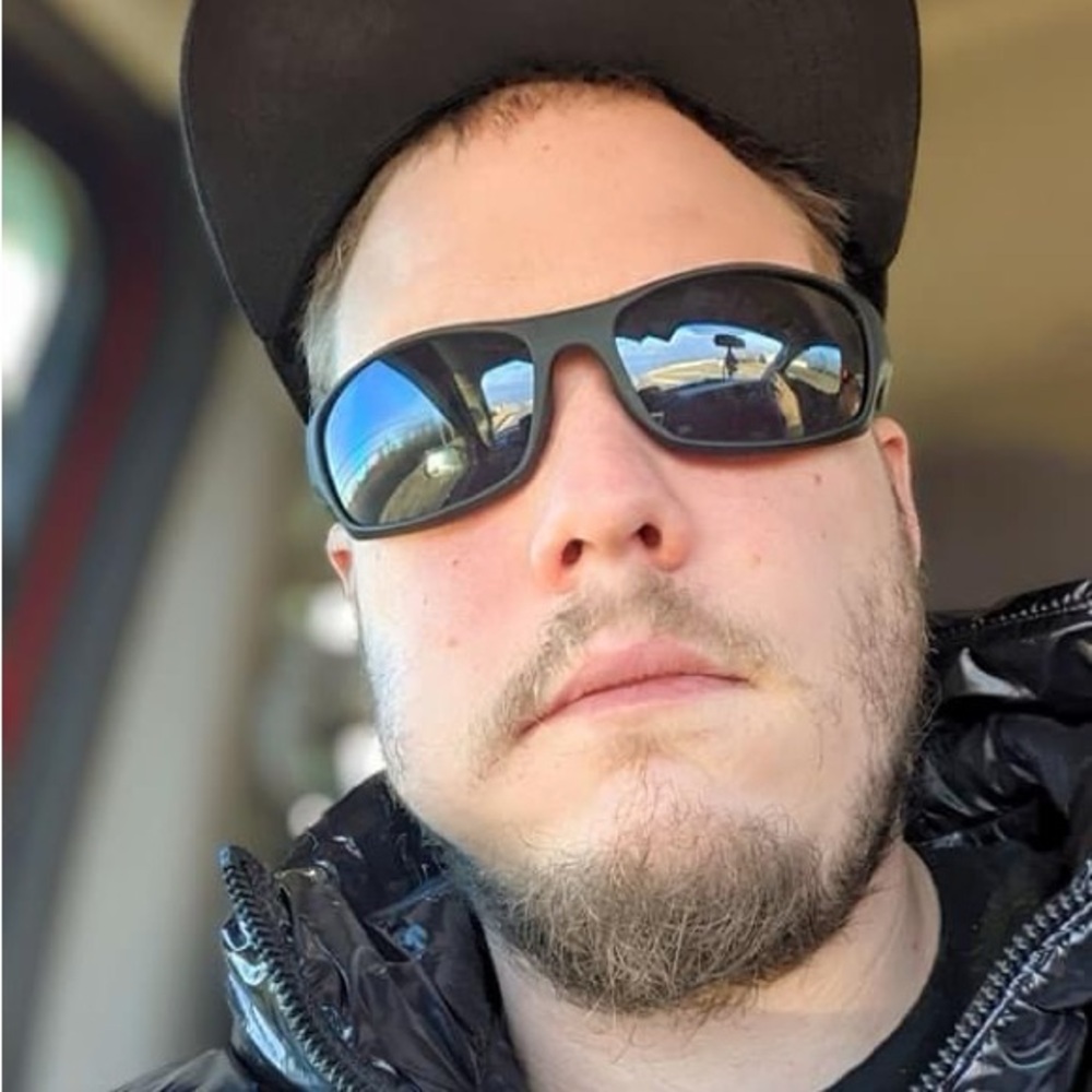 Meet your Posher, Xgamerz
